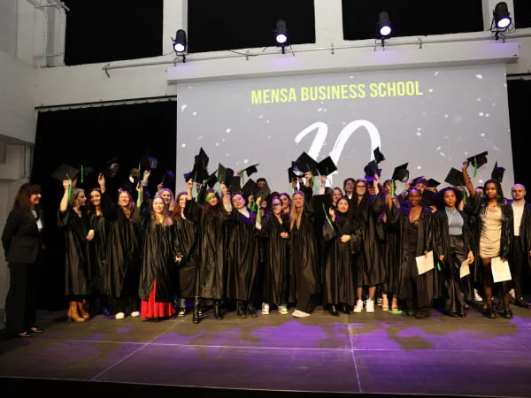 Remise Diplomes 600x450px