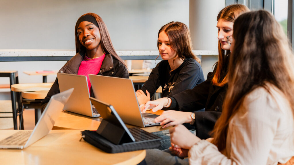 251202 Mensa Rennes (103 Of 112)